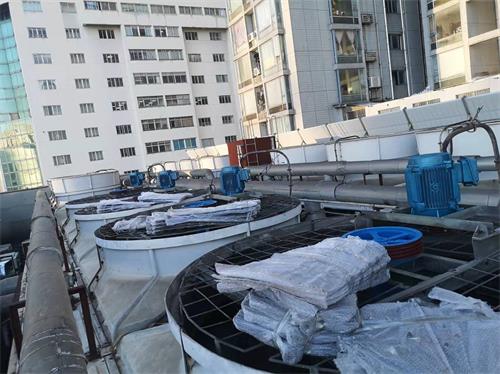 低速大風(fēng)量<a href=http://www.tzhtuan.com/tags23_0.html target=_blank class=infotextkey>冷卻塔風(fēng)機(jī)</a>