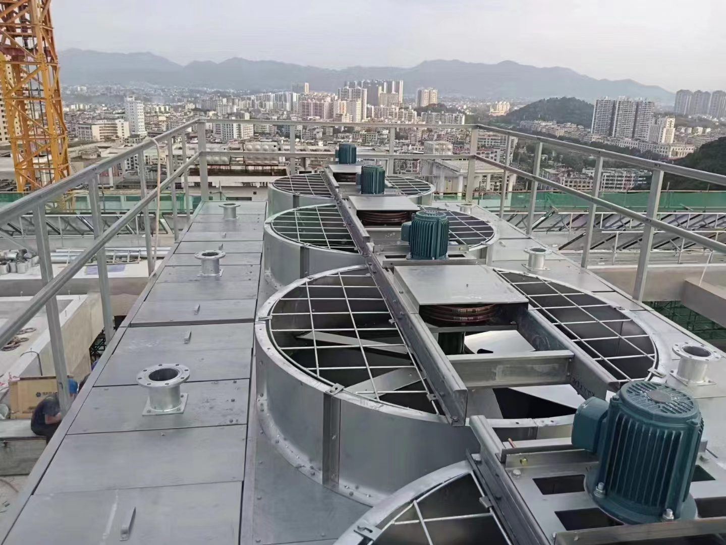 玻璃鋼冷卻塔堵塞原因分析及維修解決方案（玻璃鋼冷卻塔泄漏原因）,玻璃鋼