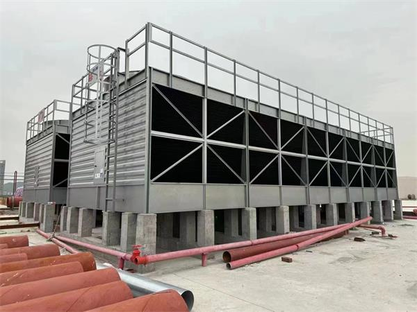 康明商業(yè)用水塔和涼水塔